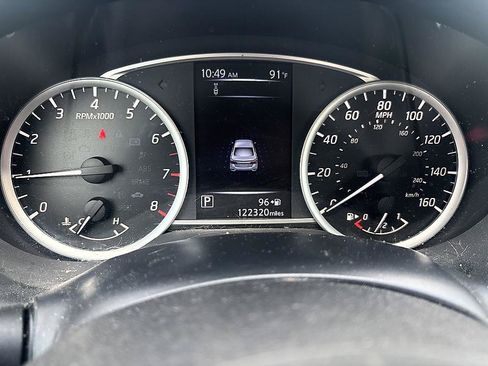 Used 2018 Nissan Sentra SV FWD image 18