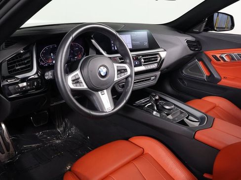 Used 2022 BMW Z4 sDrive30i w/ Premium Package 2 RWD image 9