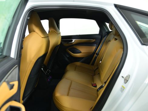 New 2026 Audi A6 Premium Plus image 11