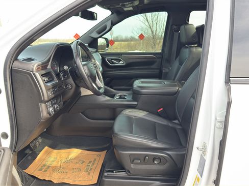 Used 2021 Chevrolet Tahoe Z71 w/ Luxury Package image 15