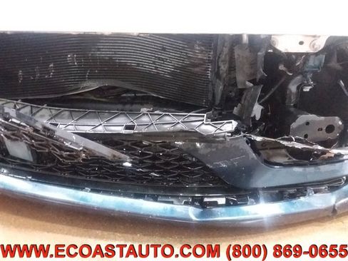 Used 2021 Chrysler Pacifica Touring-L image 18