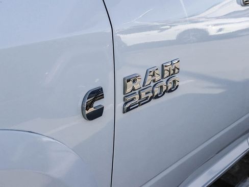 Used 2014 RAM 2500 Laramie w/ Convenience Group image 8