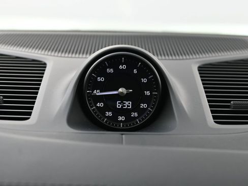 Certified 2025 Porsche Cayenne S AWD/4WD image 23