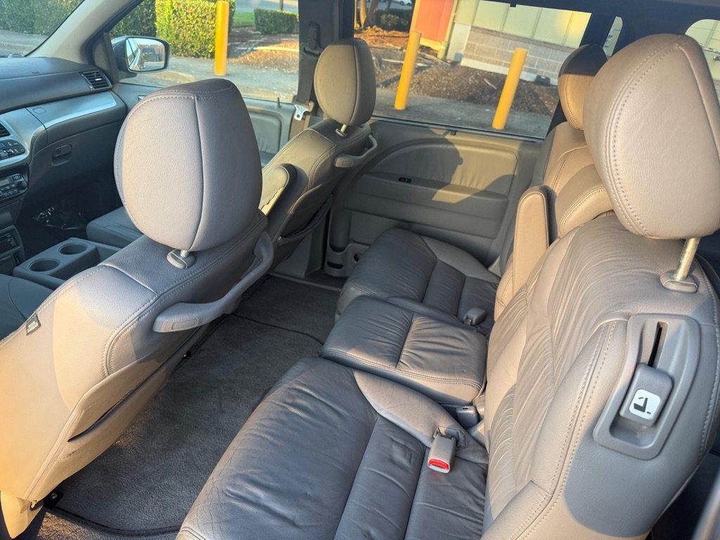 Used 2010 Honda Odyssey Touring image 14