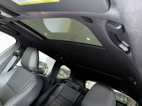 New 2026 BMW X1 xDrive28i w/ Technology Package image 23