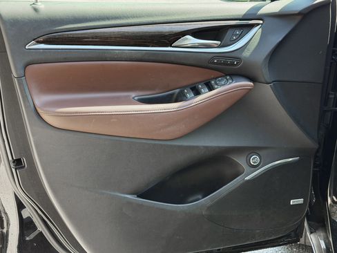 Used 2020 Buick Enclave Avenir w/ Trailering Package, 5000 lbs. image 4