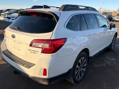 Used 2017 Subaru Outback 2.5i Limited image 10
