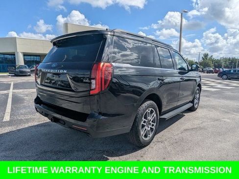 Used 2025 Ford Expedition Active AWD/4WD image 5