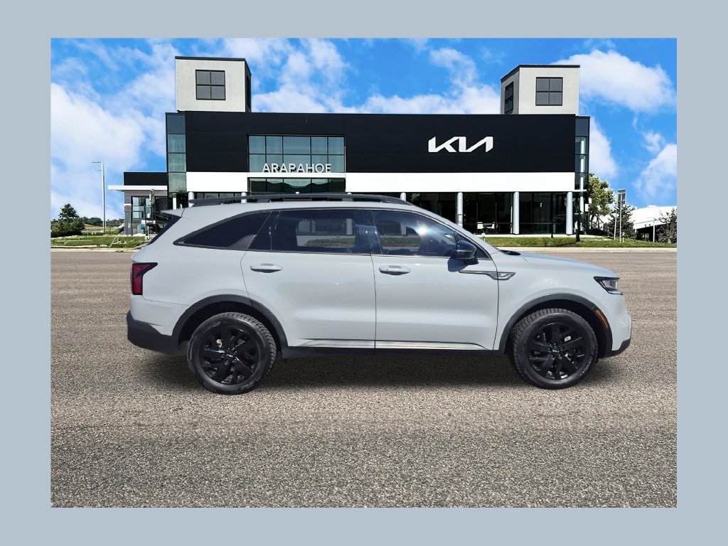 Used 2023 Kia Sorento S AWD/4WD image 1
