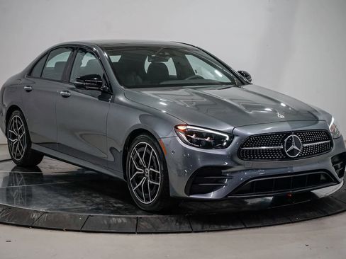 Used 2022 Mercedes-Benz E 350 Sedan image 5