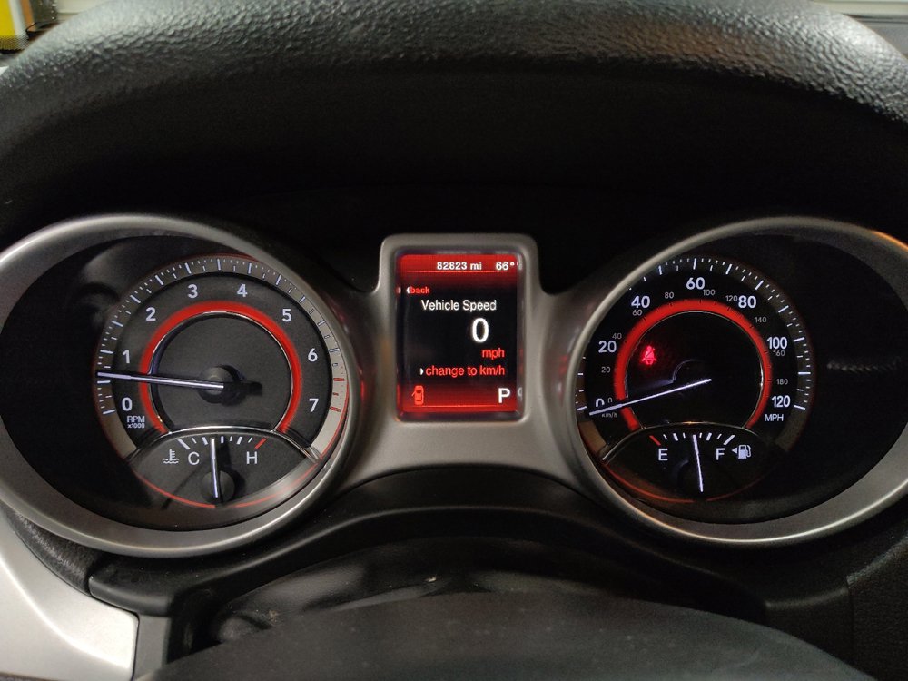Used 2020 Dodge Journey SE w/ SE Popular Equipment Group FWD image 23