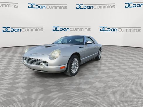 Used 2004 Ford Thunderbird image 4