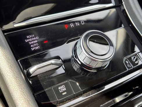 Used 2022 Jeep Grand Cherokee Limited 4xe image 26