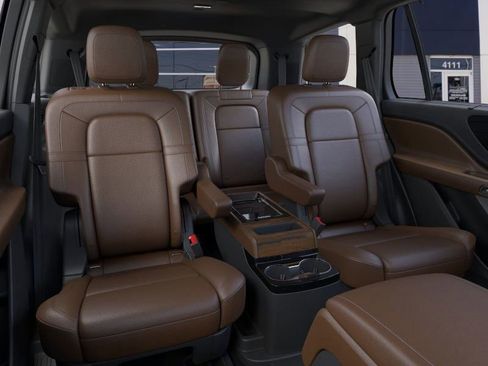 New 2026 Lincoln Aviator Reserve image 11