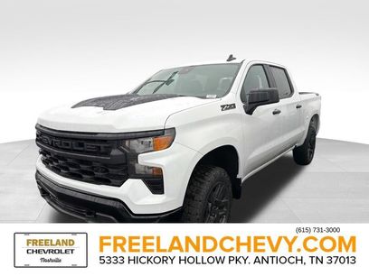 New 2026 Chevrolet Silverado 1500 Custom Trail Boss w/ Dark Appearance Package