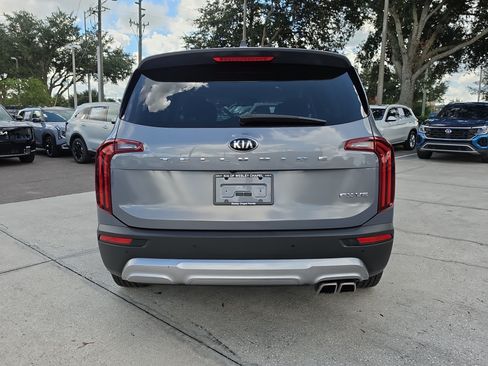 Certified 2021 Kia Telluride EX w/ EX Premium Package FWD image 7