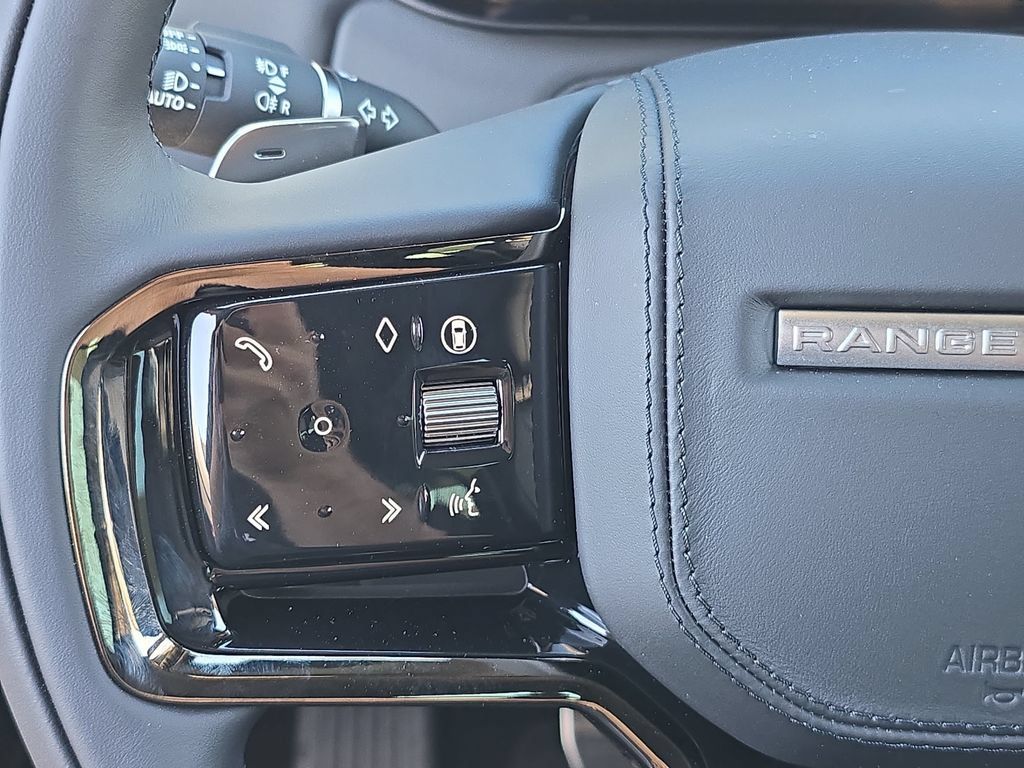 New 2026 Land Rover Range Rover Sport Dynamic SE AWD/4WD image 18