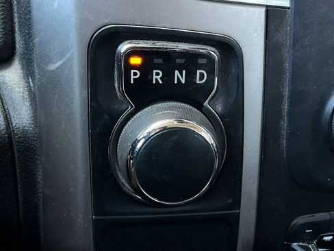 Used 2019 RAM 1500 Classic SLT RWD image 22