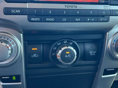 Used 2011 Toyota 4Runner SR5 w/ Premium Pkg w/Leather AWD/4WD image 14