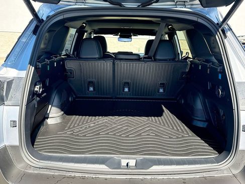New 2026 Subaru Outback Touring AWD/4WD image 32