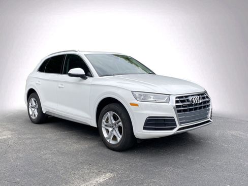 Used 2019 Audi Q5 2.0T Premium AWD/4WD image 2