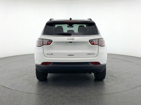 Used 2025 Jeep Compass Limited AWD/4WD image 7