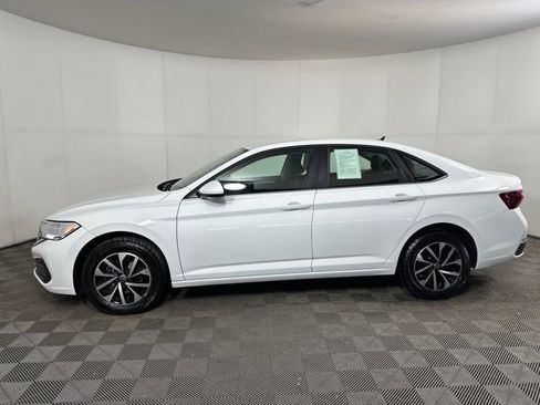 Used 2024 Volkswagen Jetta S image 6