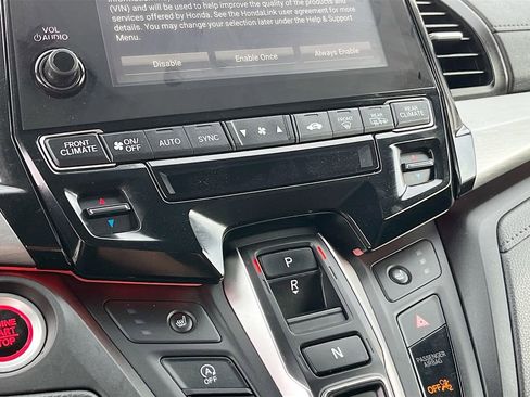 Used 2024 Honda Odyssey Sport image 16