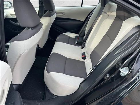 Used 2023 Toyota Corolla LE image 13