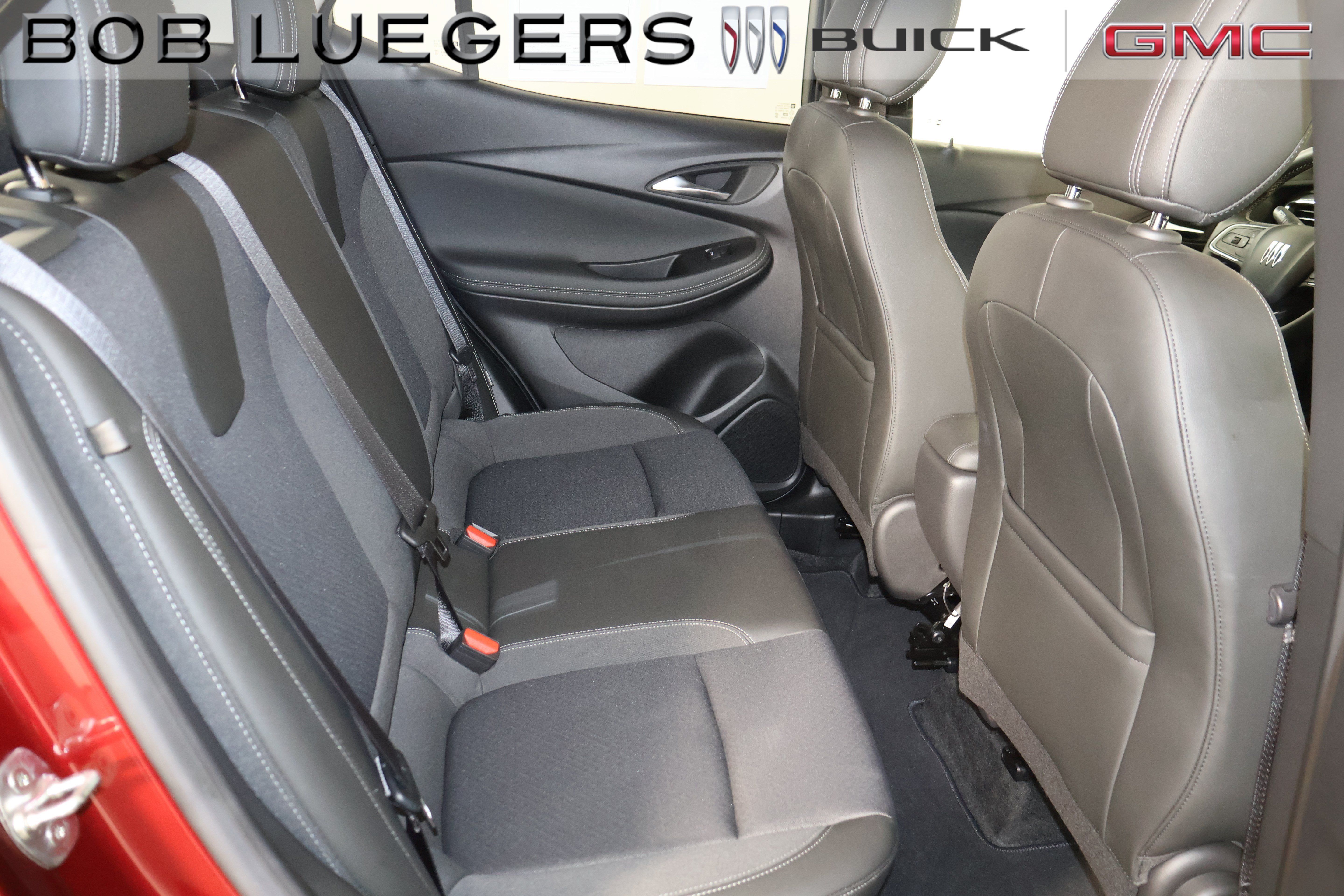 Certified 2024 Buick Encore GX Preferred FWD image 15