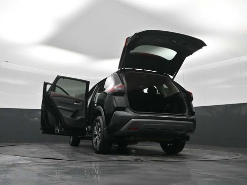Used 2023 Nissan Rogue SV w/ SV Premium Package AWD/4WD image 40
