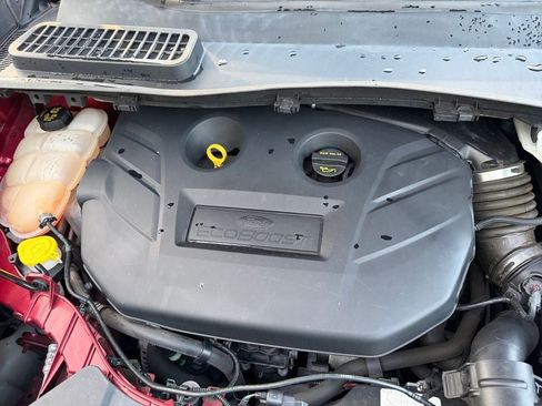 Used 2016 Ford Escape Titanium FWD image 30