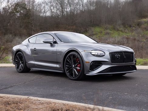 Used 2025 Bentley Continental GT Speed image 11