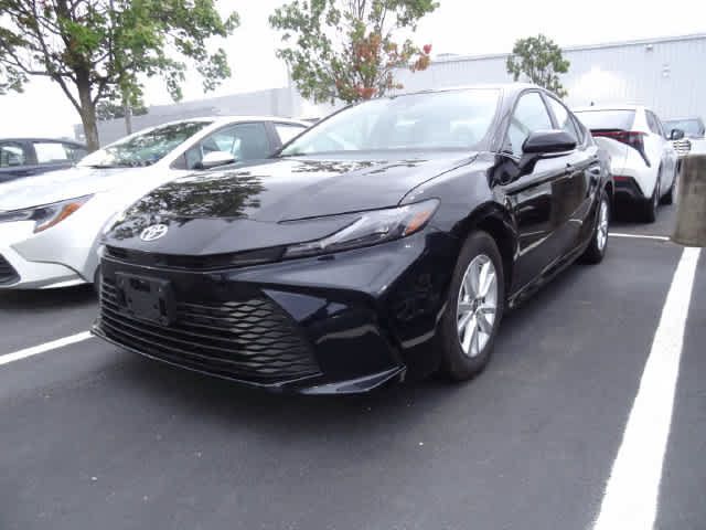 Used 2025 Toyota Camry LE FWD image 1