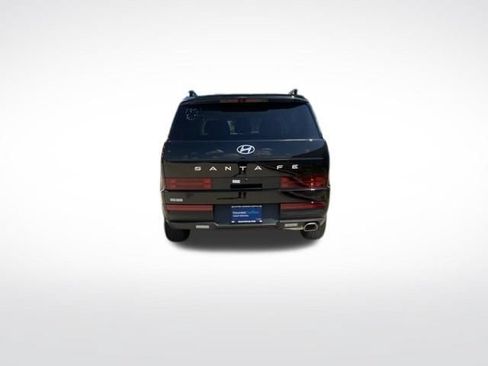 Used 2026 Hyundai Santa Fe SEL FWD image 4