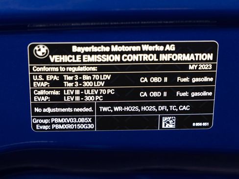 Used 2023 BMW Z4 M40i w/ Premium Package RWD image 32