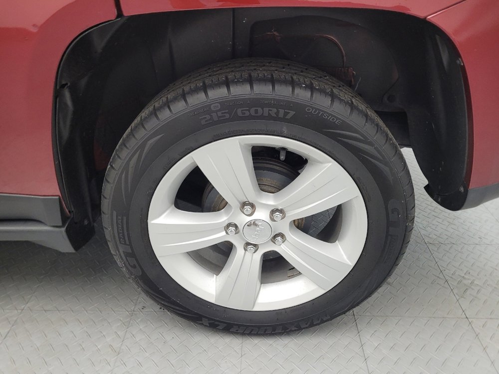 Used 2017 Jeep Compass Sport w/ Power Value Group FWD image 31