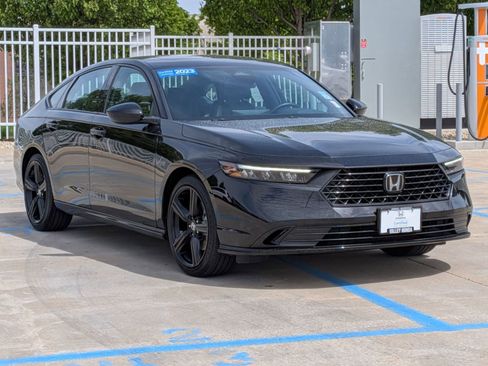 Certified 2023 Honda Accord Sport image 5