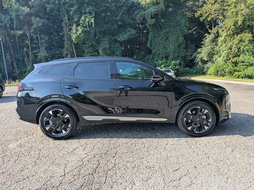 Used 2026 Kia Sportage SX FWD image 3