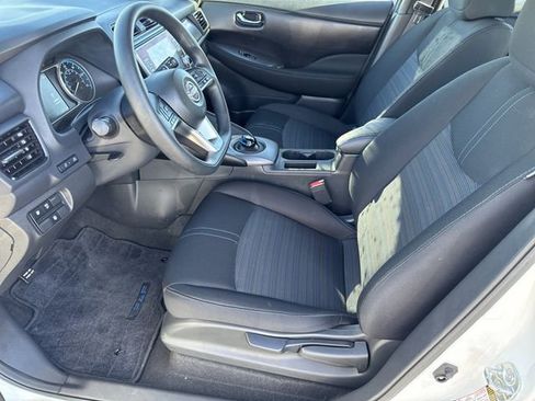 Certified 2025 Nissan Leaf S image 8