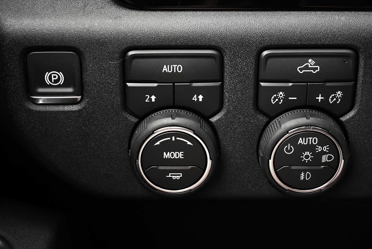 Used 2026 Chevrolet Silverado 1500 RST AWD/4WD image 19