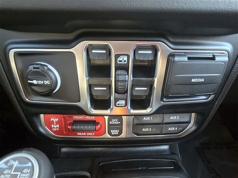 New 2026 Jeep Wrangler Unlimited Rubicon image 16