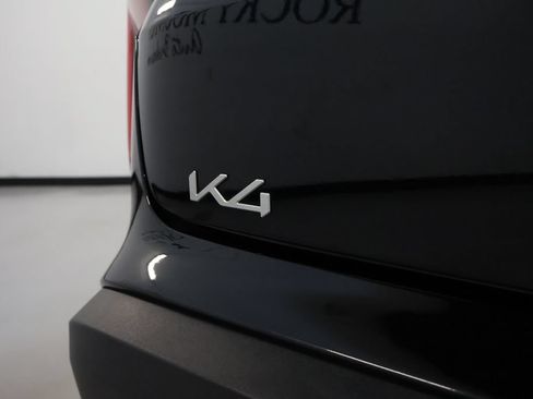 Used 2025 Kia K4 FWD image 10