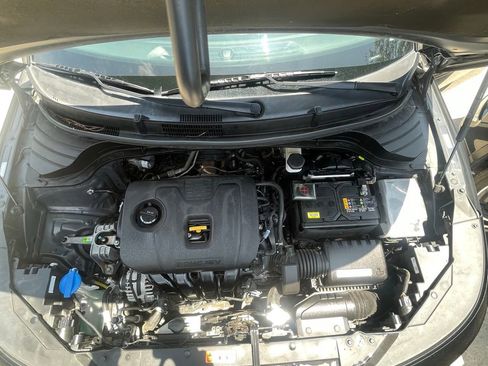 Used 2024 Kia Soul LX w/ Option Group 015 FWD image 25