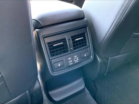 Certified 2026 Subaru Outback Touring AWD/4WD image 10