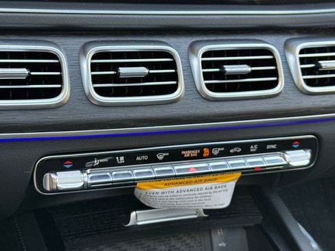 New 2026 Mercedes-Benz GLS 450 4MATIC image 18