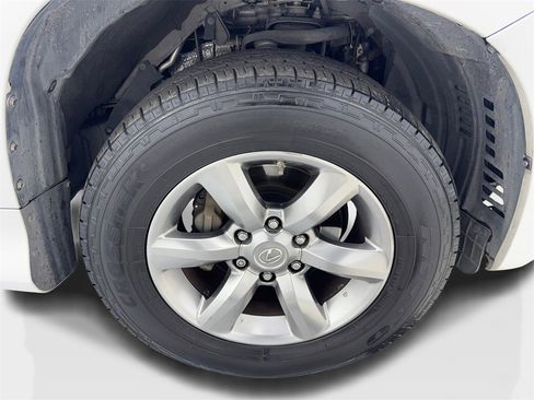 Used 2013 Lexus GX 460 Premium image 94