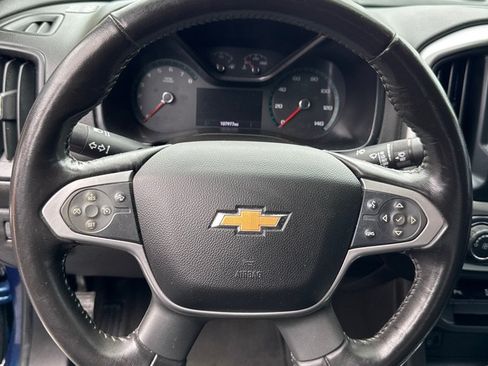 Used 2019 Chevrolet Colorado LT w/ LT Convenience Package RWD image 10