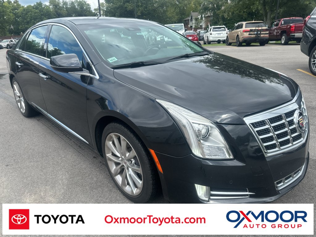 Used 2013 Cadillac XTS Luxury w/ Driver Awareness Package FWD image 1