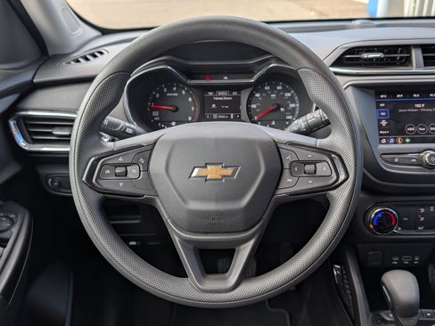 Certified 2023 Chevrolet TrailBlazer LT AWD/4WD image 12